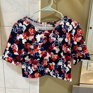 Express Flower crop top